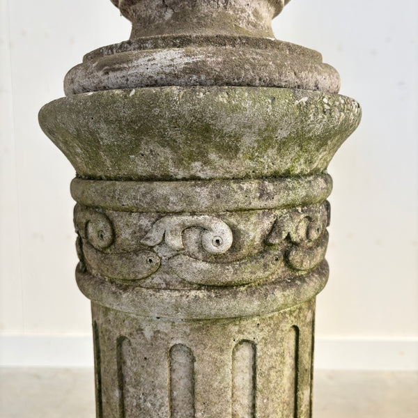 Magnificent ancient Frensh concrete bust on pedestal
