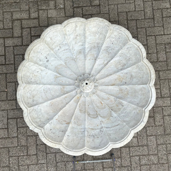 Large Carrara marble floor fountain