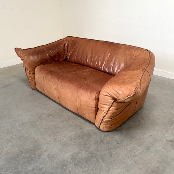 Cognac leather Andes sofa, Montis 1970s