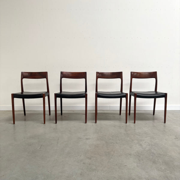 4x Møller 77 dining chairs, Denmark 1960s
