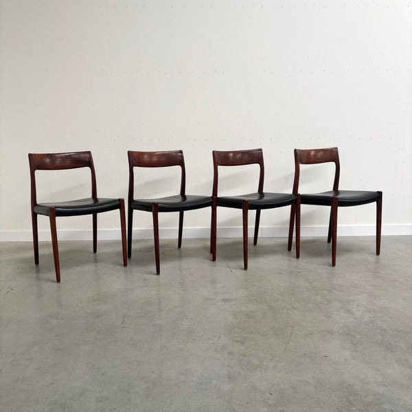4x Møller 77 dining chairs, Denmark 1960s