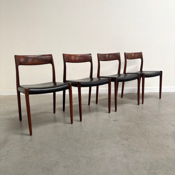 4x Møller 77 dining chairs, Denmark 1960s