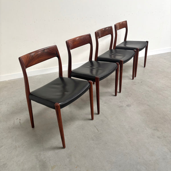 4x Møller 77 dining chairs, Denmark 1960s