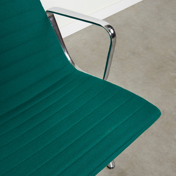 Eames lounge arm chair EA115 / EA315