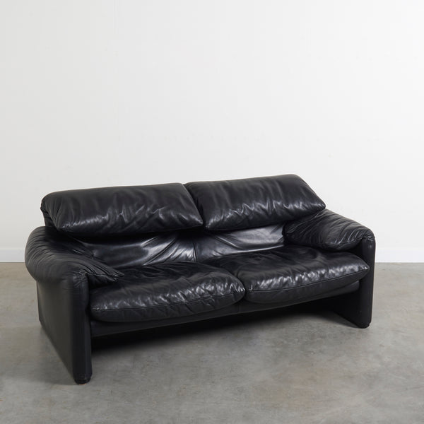 Maralunga sofa by Cassina, Italy 1970s