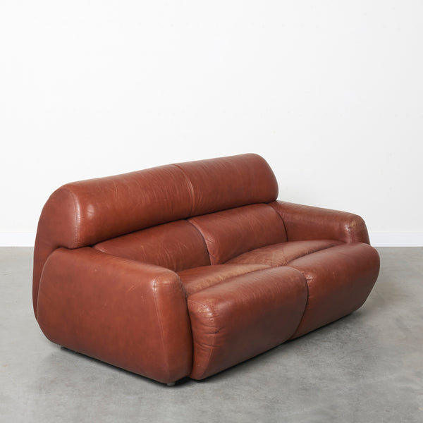 Two seat Italian lounge sofa from the 1970s