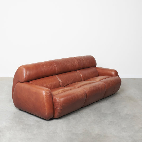 Three seat Italian lounge sofa from the 1970s