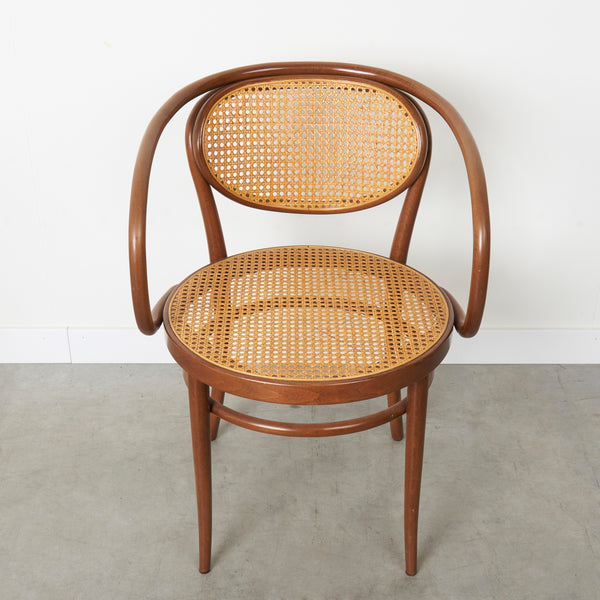 Set vintage Thonet arm chairs model 210