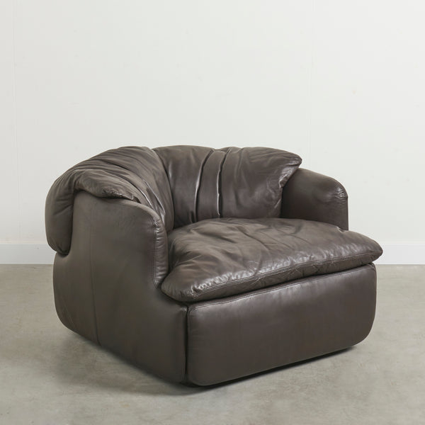 Saporiti Confidential lounge chair, Italy 1970s