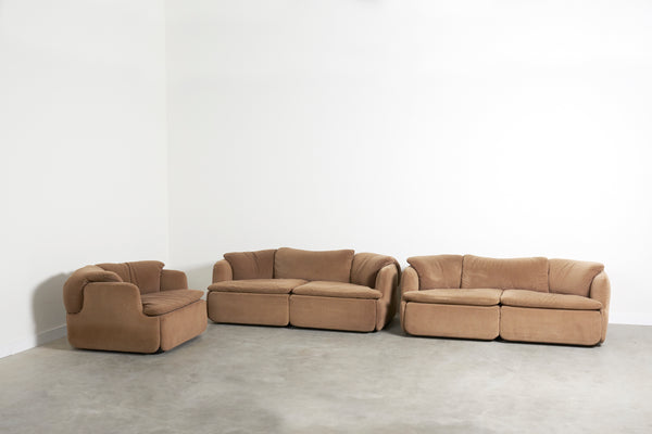 Confidential lounge set by Alberto Rosselli for Saporiti, 1970s