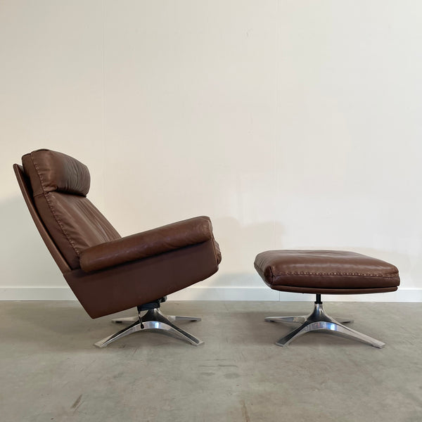 De Sede lounge chair with hocker, model DS-31