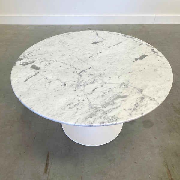 Tulip base side table by Knoll International, 1960s
