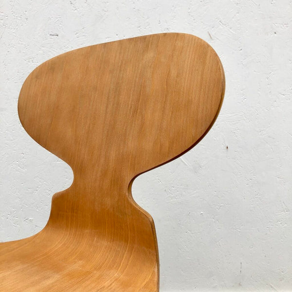 Three legged Ant chairs by Arne Jacobsen for Fritz Hansen, 1960s