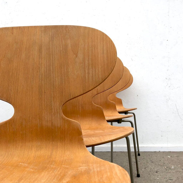 Three legged Ant chairs by Arne Jacobsen for Fritz Hansen, 1960s