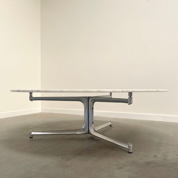Large marble coffee table by Fabricius & Kastholm for Kill, 1960s