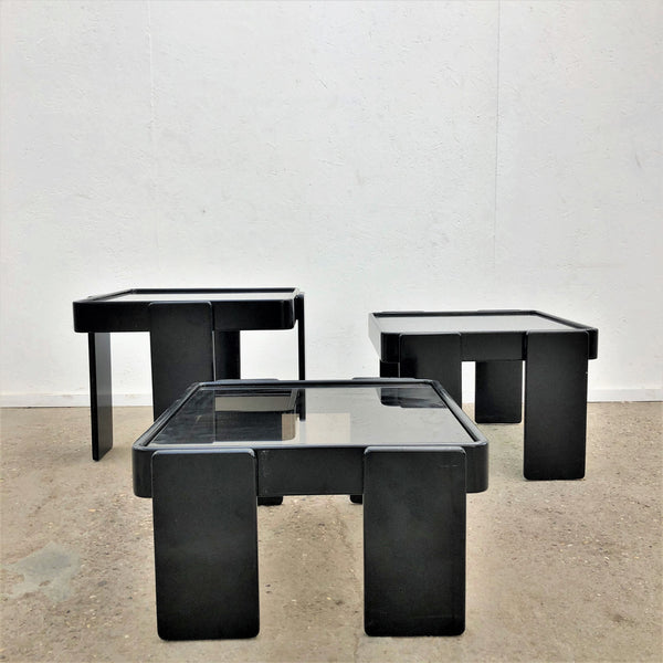 Vintage Cassina nesting tables, Italy 1960s