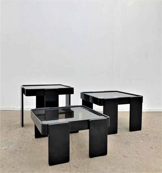 Vintage Cassina nesting tables, Italy 1960s