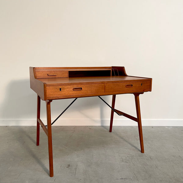 Writing desk by Arne Wahl Iversen for Vinde Møbelfabrik, 1960s