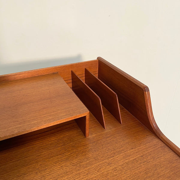 Writing desk by Arne Wahl Iversen for Vinde Møbelfabrik, 1960s