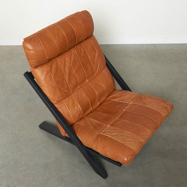 Cognac leather lounge chair by Ueli Berger, De Sede DS80