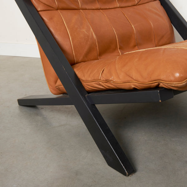 Cognac leather lounge chair by Ueli Berger, De Sede DS80