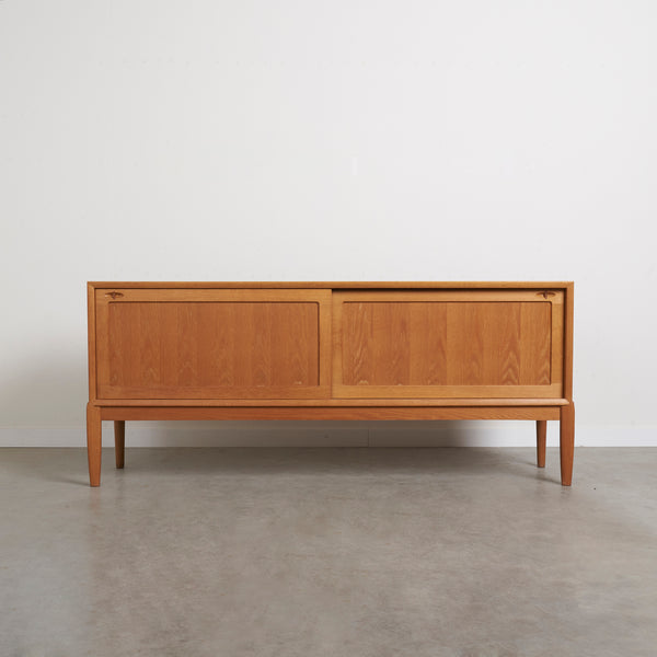 Mid century oak sideboard by Bramin, 1960s