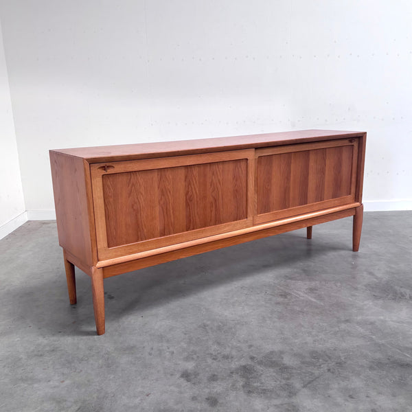 Mid Century oak sideboard by Bramin, 1960s