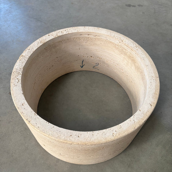 Large travertine round coffee table by Up & Up, Italy 1970s