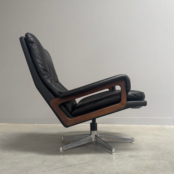 King chair with hocker by Strässle, 1960s