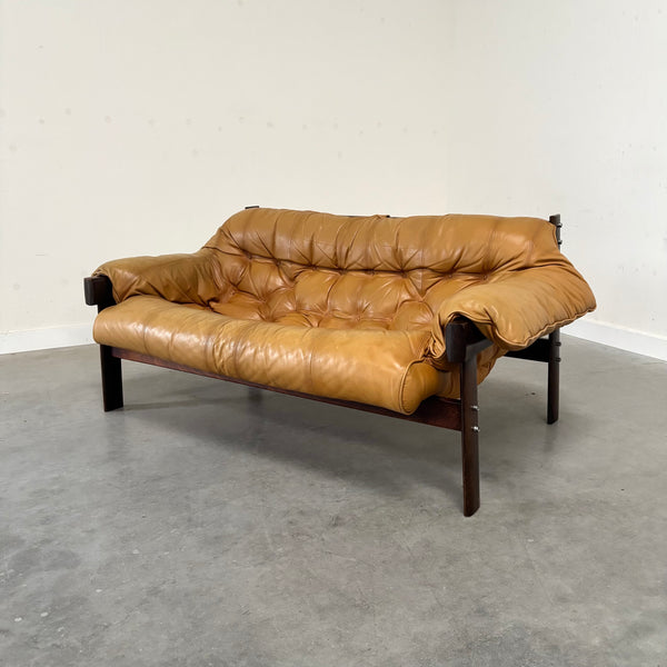 Percival Lafer MP-41 lounge sofa, 1970s