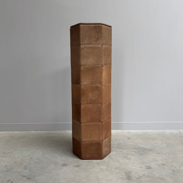 De Sede DS44 pedestal, 1970s