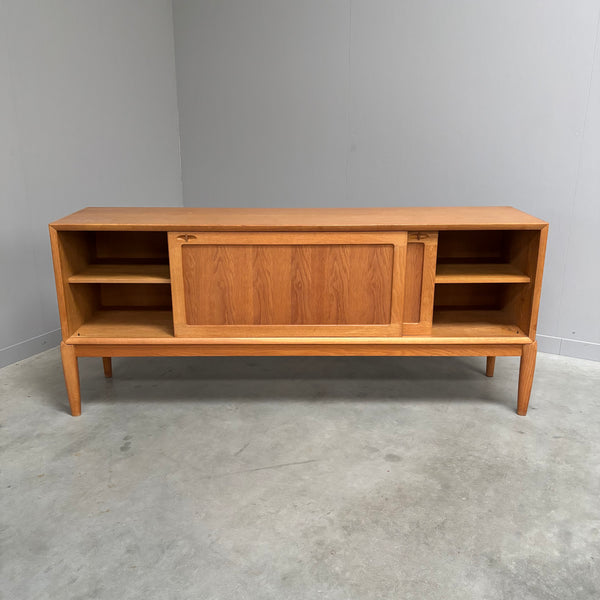 Mid Century oak sideboard by Bramin, 1960s