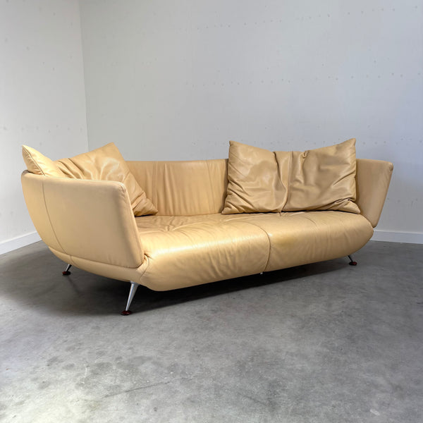 De Sede lounge shell; DS102