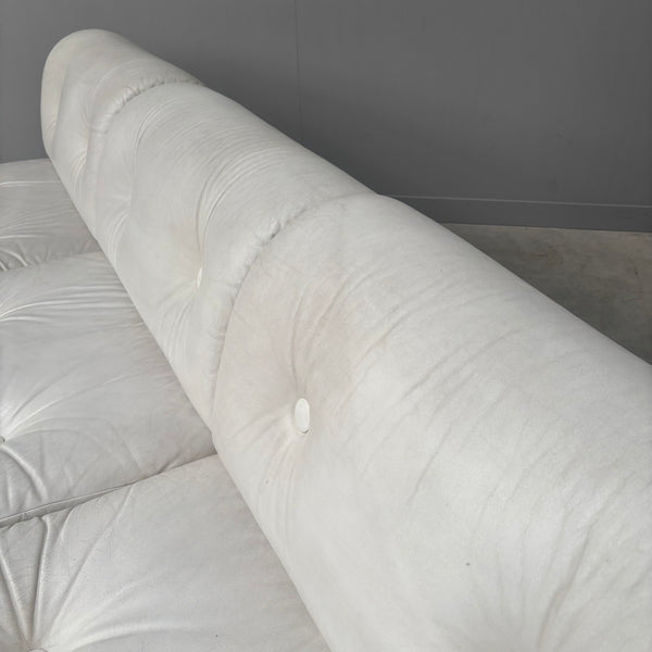 White leather Space Age 3 seat lounge sofa, 1970s