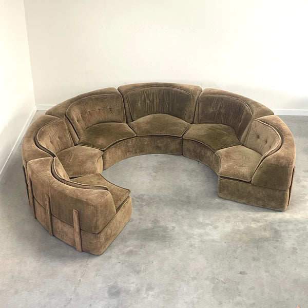 Round / curved sofa, 1970s