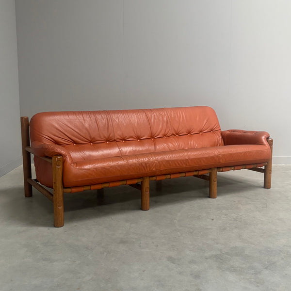 Brutalist, Brazilian style leather lounge sofa, 1960s