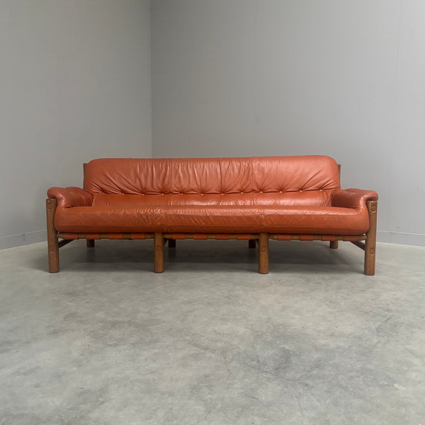 Brutalist, Brazilian style leather lounge sofa, 1960s