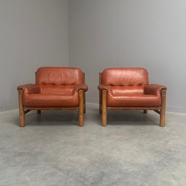 Set Brutalist, Brazilian style leather lounge chairs, 1960s