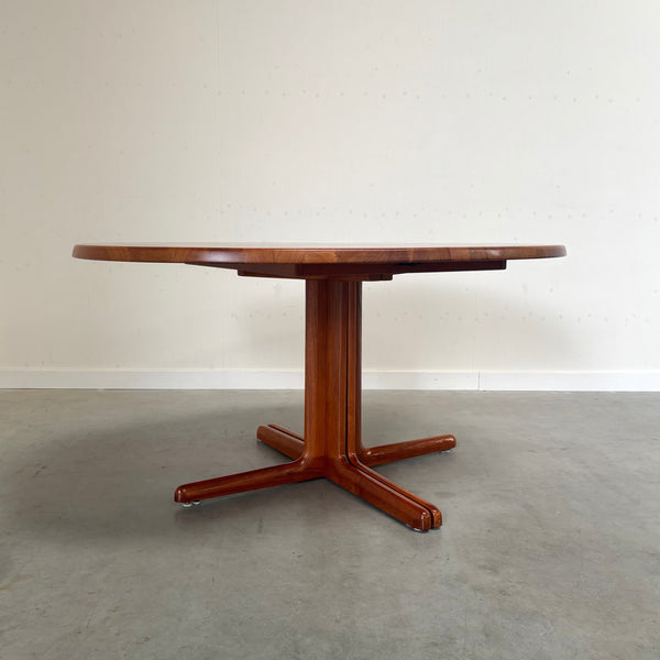 Oval Danish teak dining table, 1960s