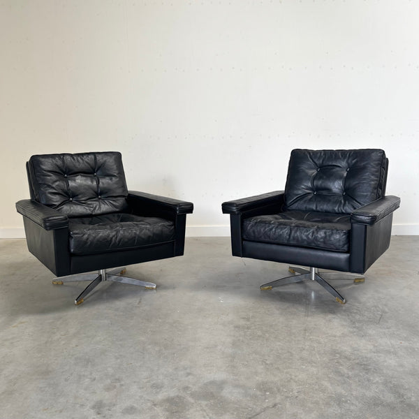 Vintage black swivel chairs, 1960s