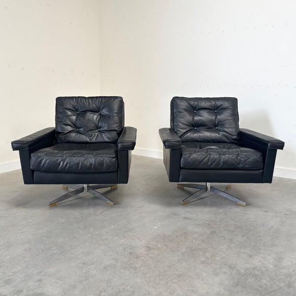 Vintage black swivel chairs, 1960s