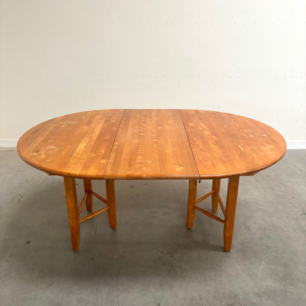 XXL solid alder wood dining table; round, oval
