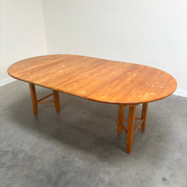 XXL solid alder wood dining table; round, oval