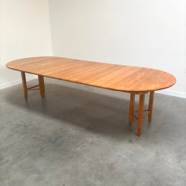 XXL solid alder wood dining table; round, oval