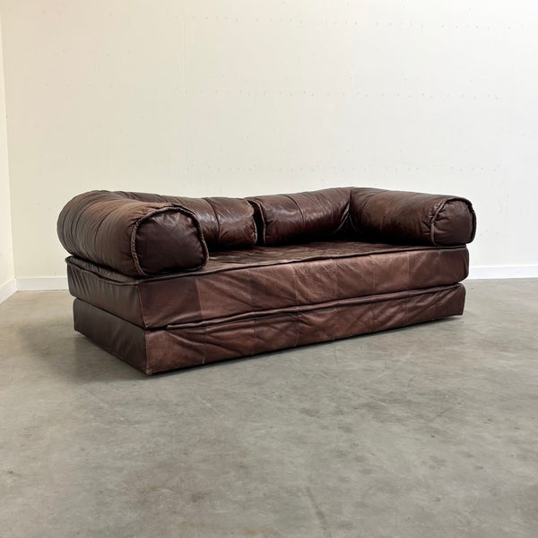 Vintage leather sofa / daybed, 1970s