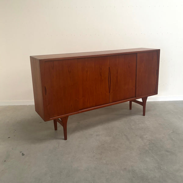 Danish sideboard by Kjaernulf for Bruno Hansen, 1960s