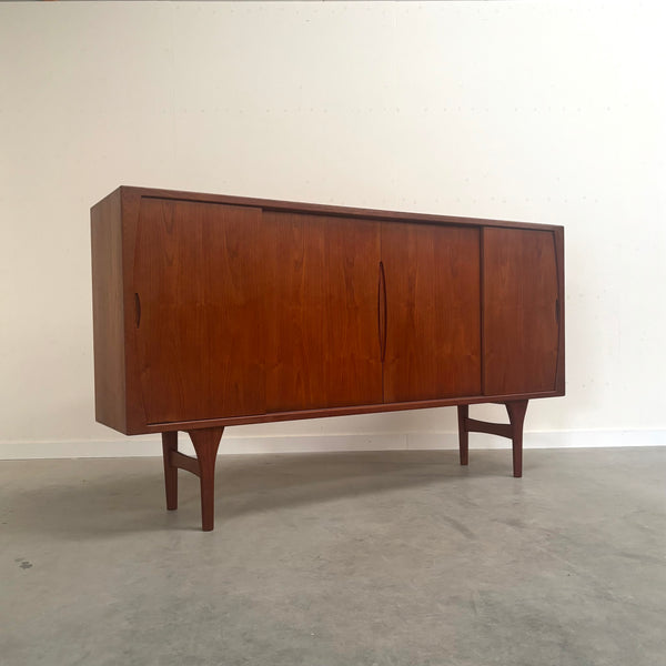 Danish sideboard by Kjaernulf for Bruno Hansen, 1960s