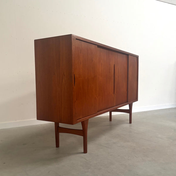 Danish sideboard by Kjaernulf for Bruno Hansen, 1960s
