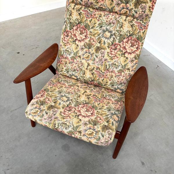 Danish design armchair by Wikkelsø for Willadsen, 1960s