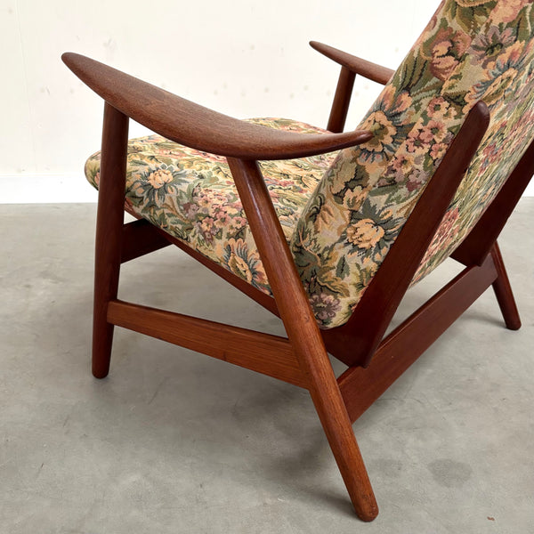 Danish design armchair by Wikkelsø for Willadsen, 1960s